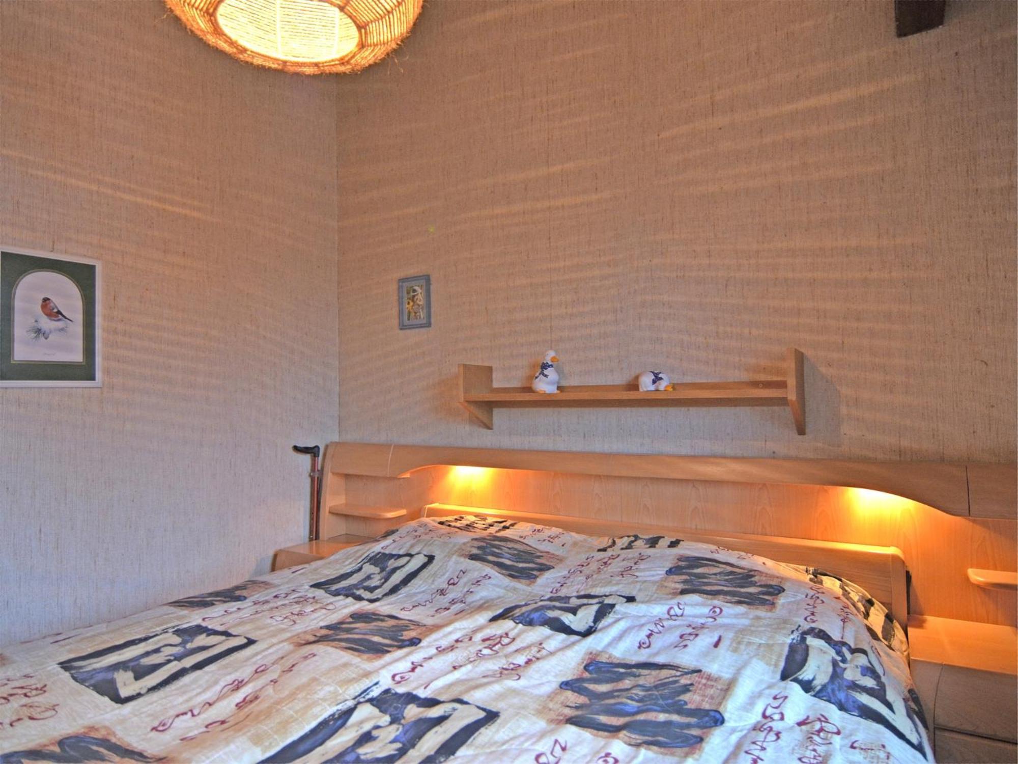 Furnished Bungalow With Peaceful Neighbourhood Meschede Bagian luar foto